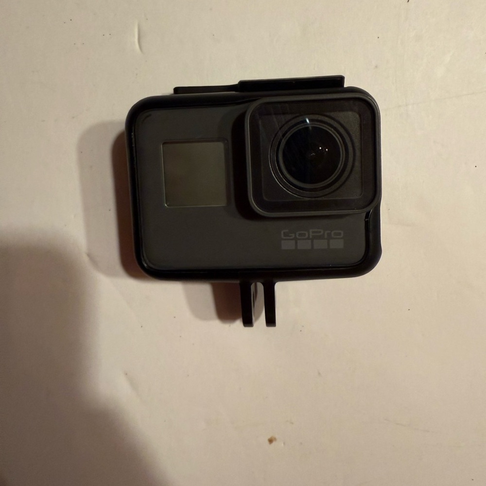 GoPro hero5 Camera in Black and Gray